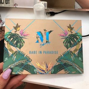MORPHE “BABE IN PARADISE” HIGHLIGHTER PALETTE